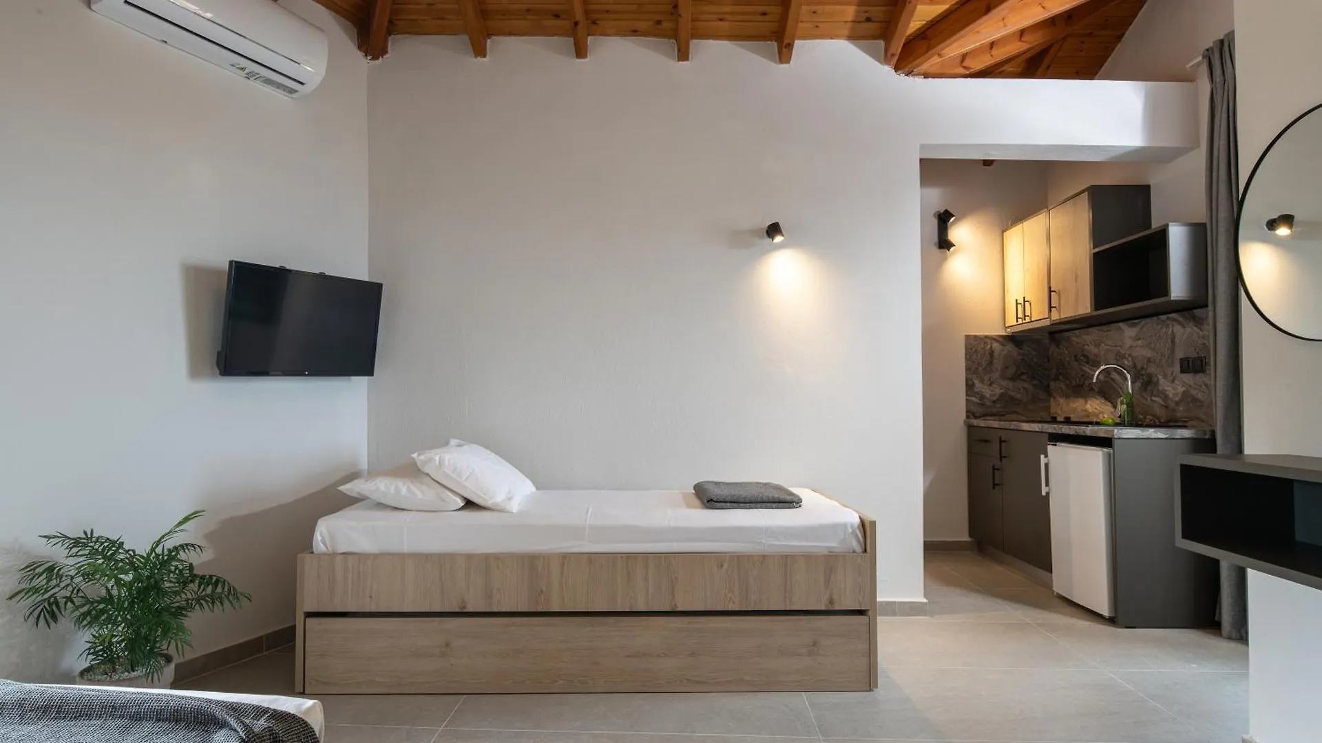 Erifili At Sarti Beach Apartments & Studios Grecia